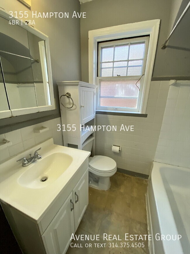 Building Photo - 3155 Hampton Ave