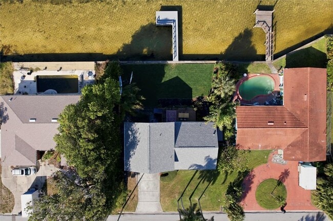 Building Photo - 377 22nd Ave SE