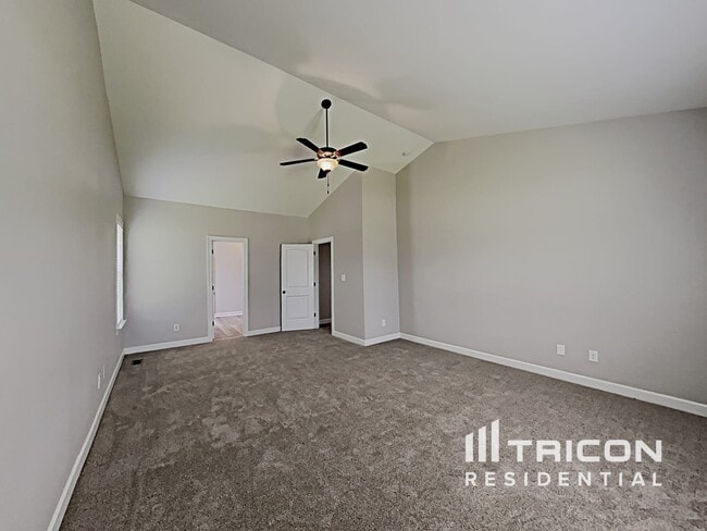 Building Photo - 54 Rocky Creek Ln