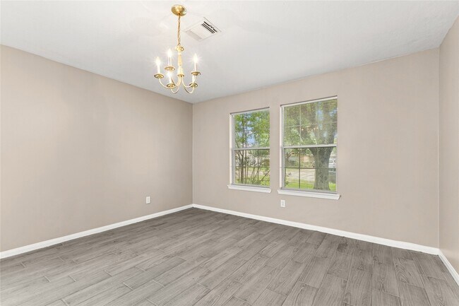 Building Photo - 17250 Cricketbriar Ct