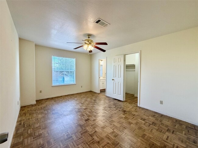 Building Photo - 11102 Maize Ln