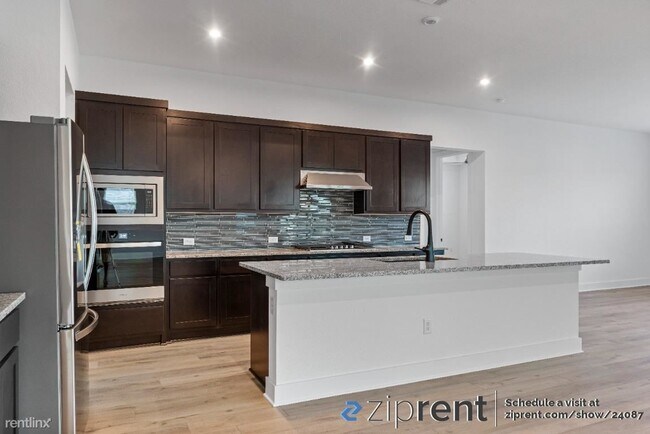 Building Photo - 3 br, 2.5 bath House - 616 Hallwood Dr, Li...