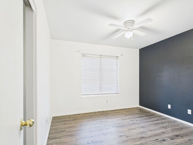 Building Photo - Charming Butler Place Home with a Swimming Pool