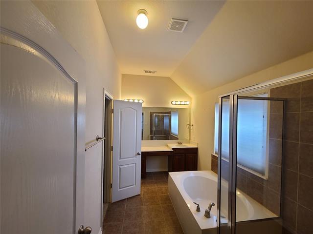 Building Photo - 9729 Stripling Dr