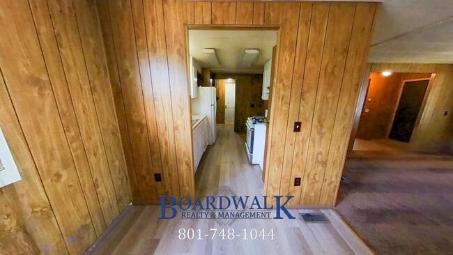 Building Photo - Marvelous Mobile Home in PG!