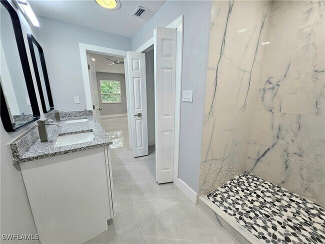 Building Photo - 17751 Port Boca Ct