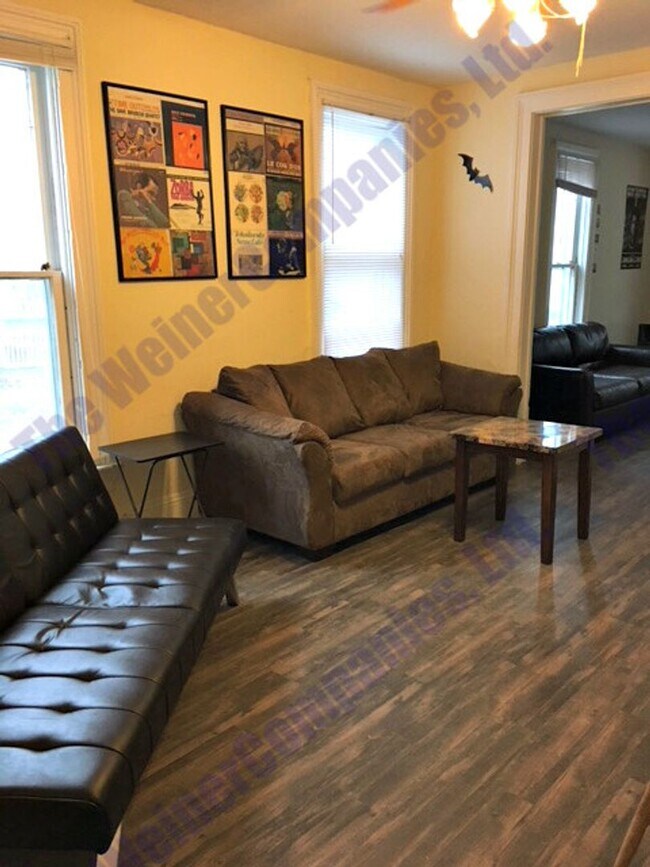 Building Photo - Sublease available this July!