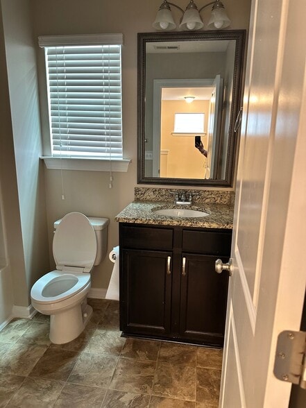 Building Photo - 156 Top Forest Drive