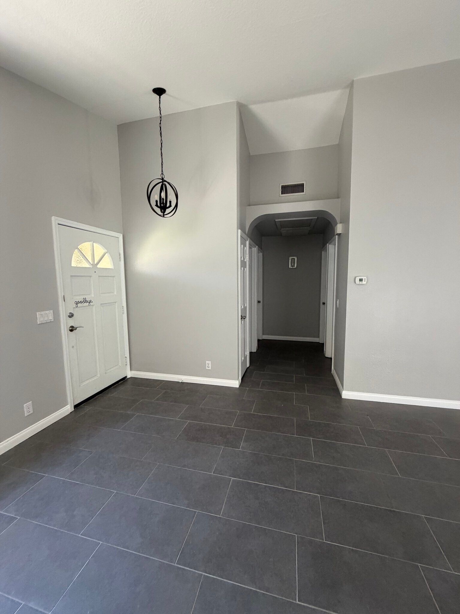 Building Photo - 24056 Golden Pheasant Ln