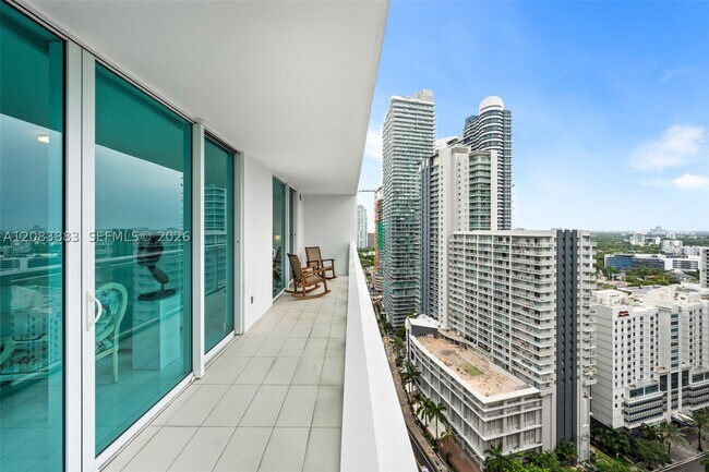 Building Photo - 1080 Brickell Ave
