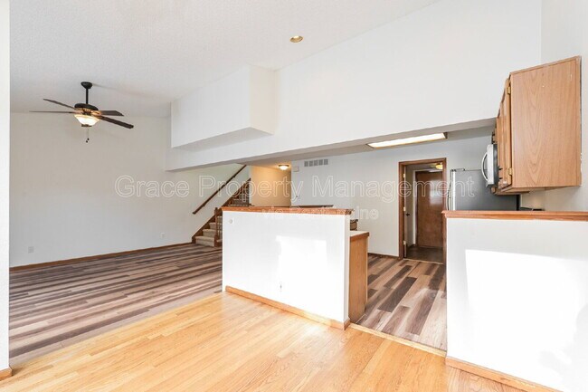 Building Photo - 28 Ward Ct