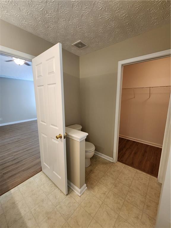 Building Photo - 3205 River Shoals Cove