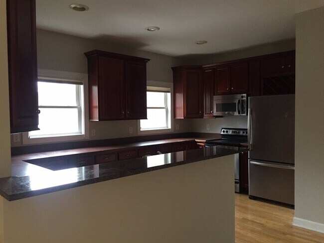 Building Photo - 1288 Chatham Ridge
