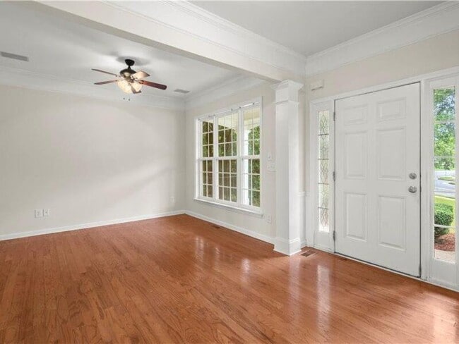 Building Photo - 2080 Vistoria Dr