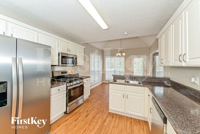 Building Photo - 3496 Heathervale Way SW