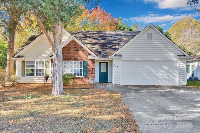 Primary Photo - 6340 S Bend Ln