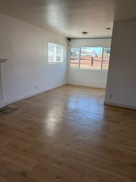 Building Photo - 2312 247th St