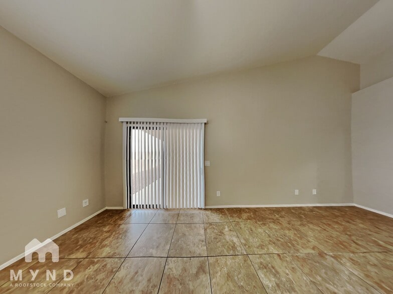 Building Photo - 6315 S 25th Dr