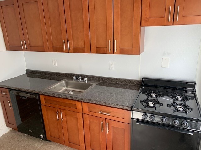 Building Photo - 1687 Commonwealth Ave