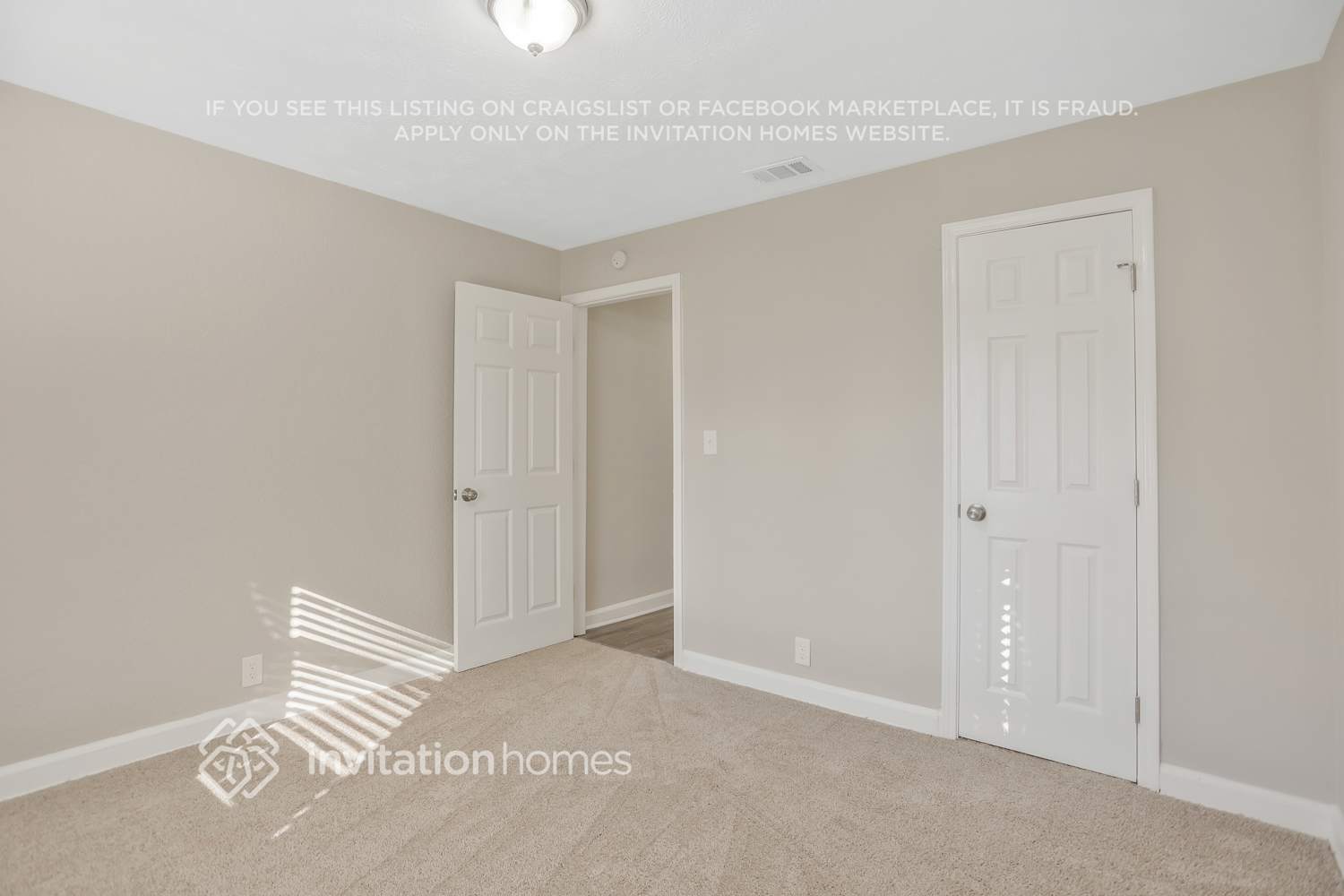 Building Photo - 1978 Glendale Dr