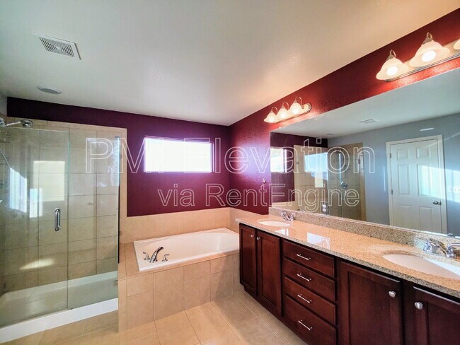 Building Photo - 21473 E Idyllwilde Dr