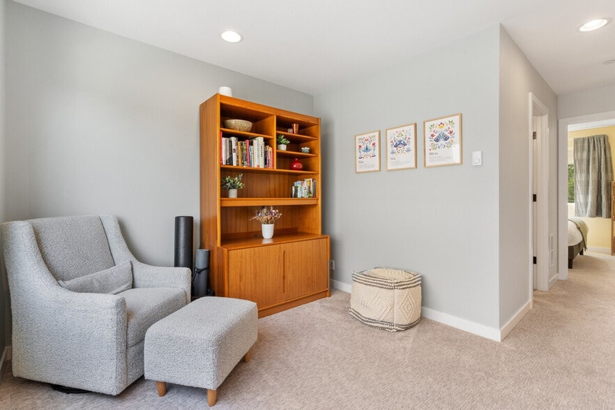 Building Photo - 6405B 22nd Ave NW