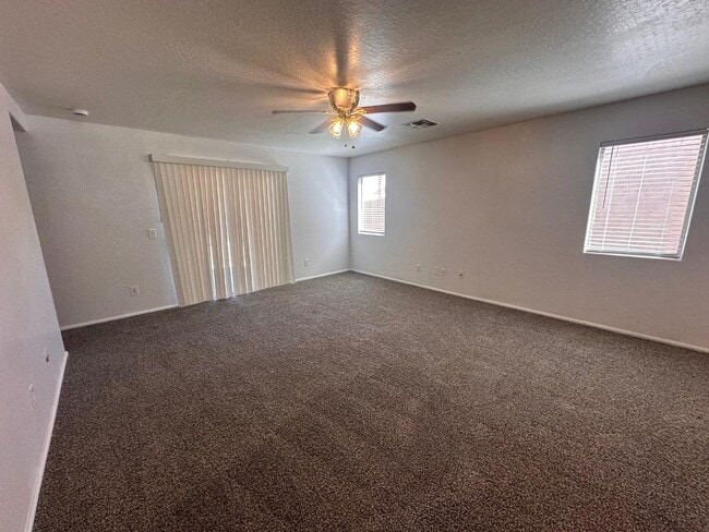 Building Photo - 43796 Sagebrush Trail