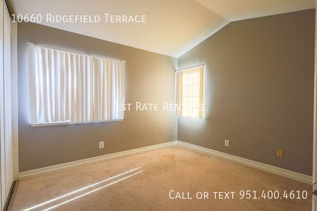 Building Photo - 10660 Ridgefield Terrace