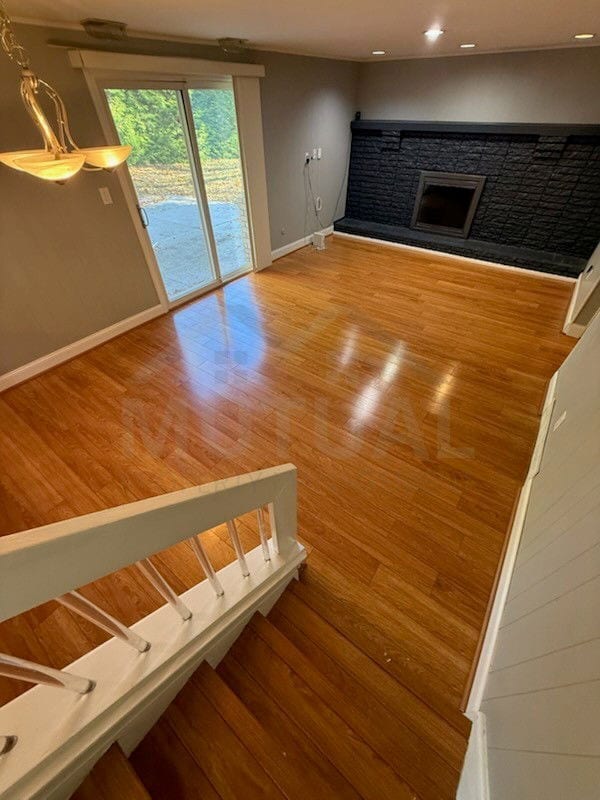 Building Photo - 7072 Lee Crest Dr