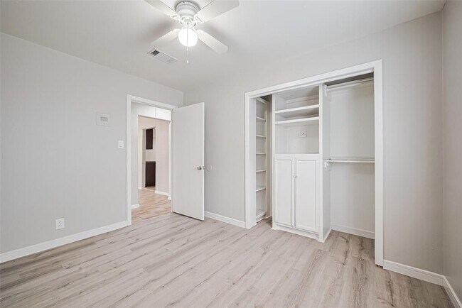 Building Photo - 3323 Suiter Way