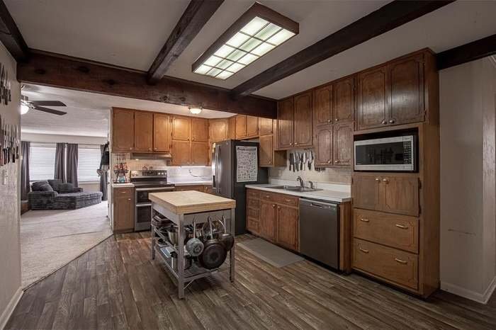 Building Photo - 7704 E 50th Terrace