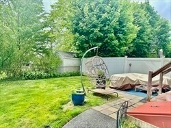 Building Photo - 26 Bacon St