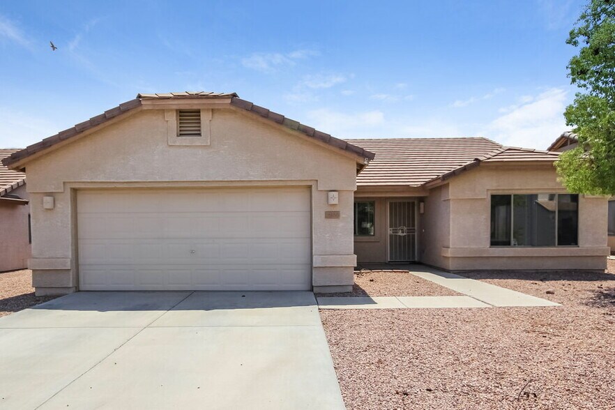 Primary Photo - 16188 N Basl Ln