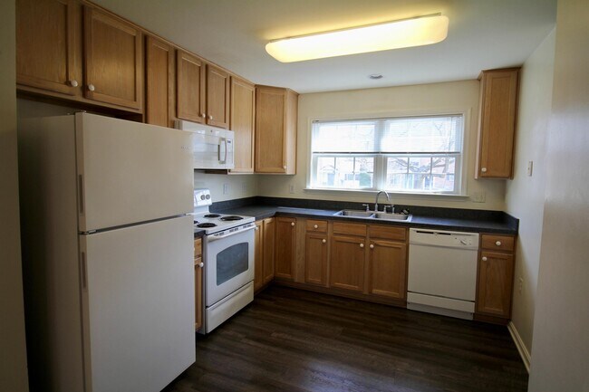 Building Photo - 103 Mabel Ln