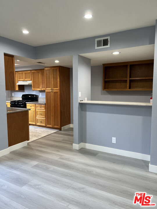 Building Photo - 7639 Kester Ave