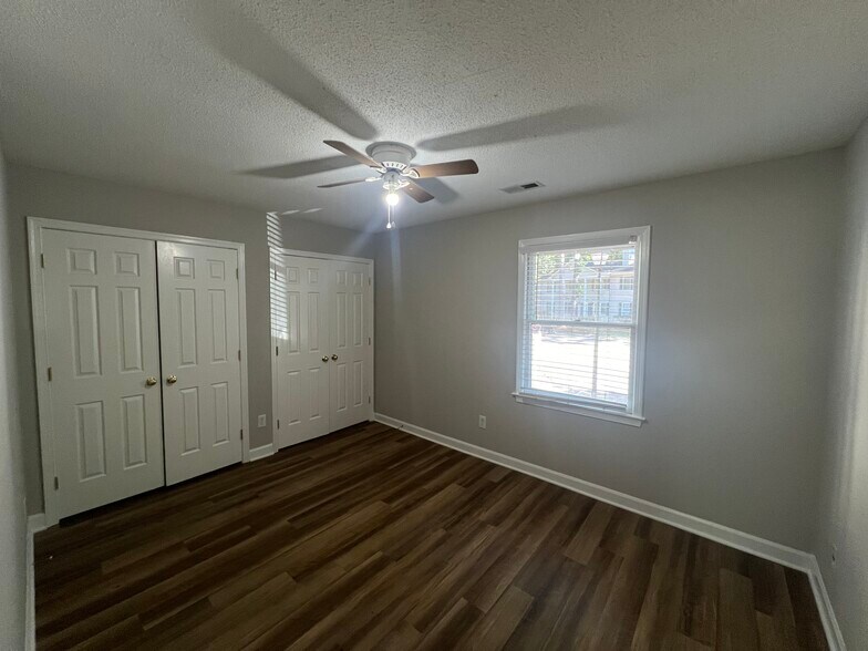 Building Photo - 2622 Brafferton Ct
