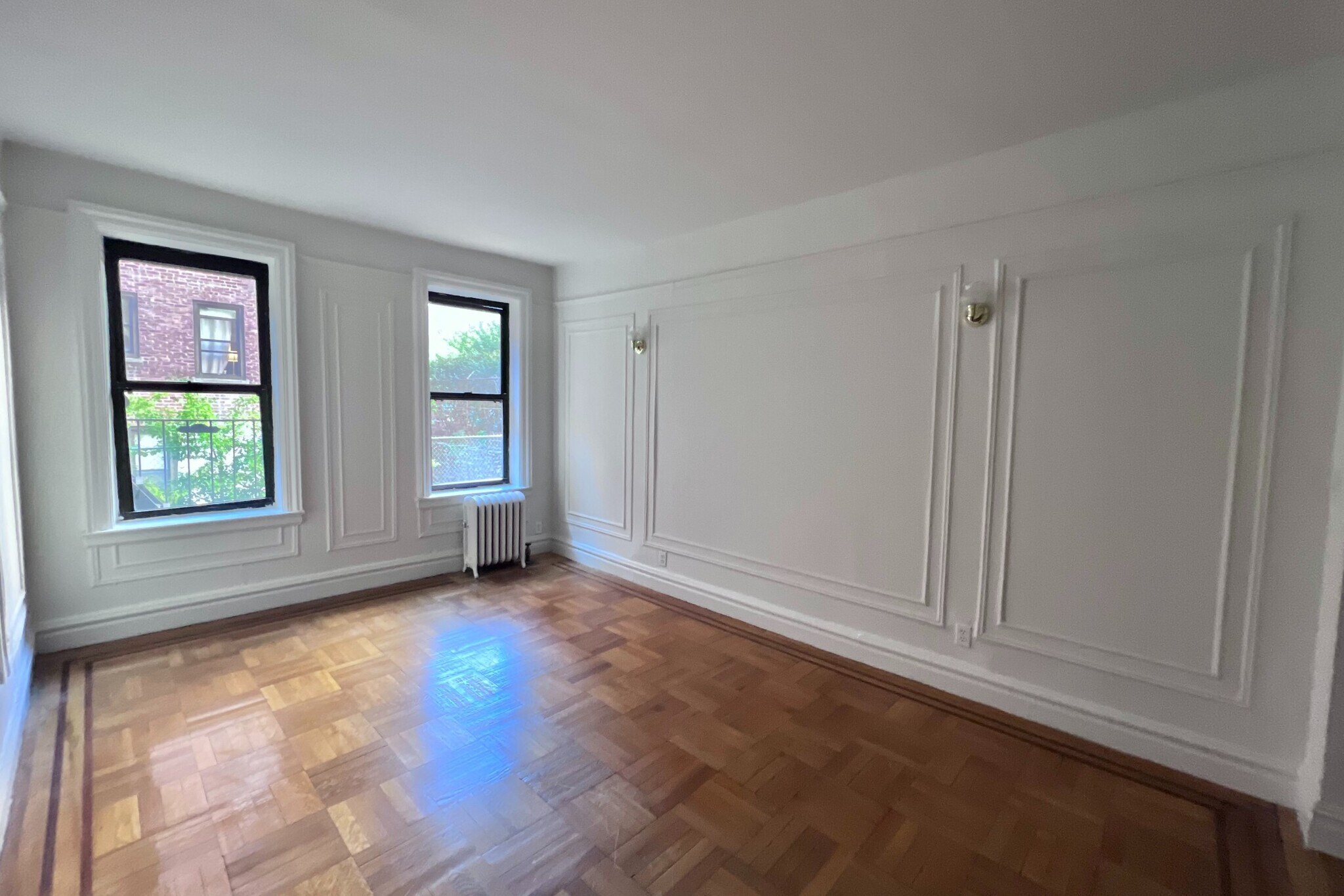 Building Photo - 615 Fort Washington Ave