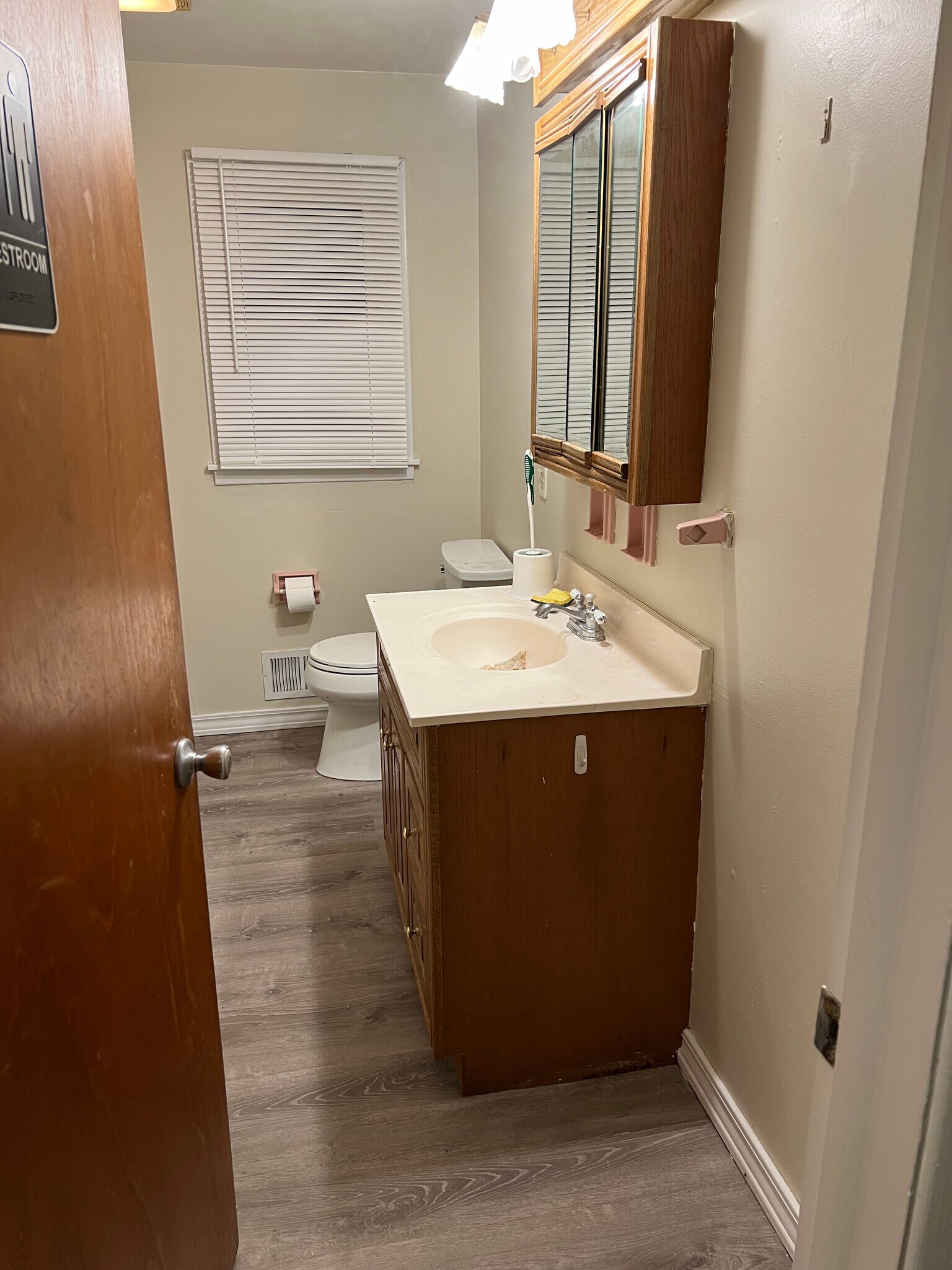 Building Photo - 35 Morrison Ave