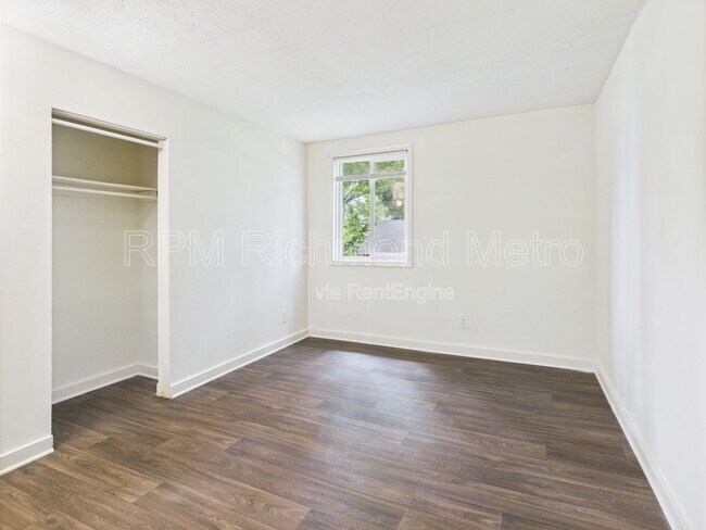 Building Photo - 3206 Midlothian Tpke