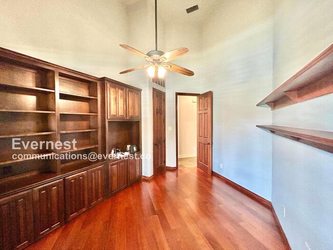 Building Photo - 3405 Grand Mesa Dr