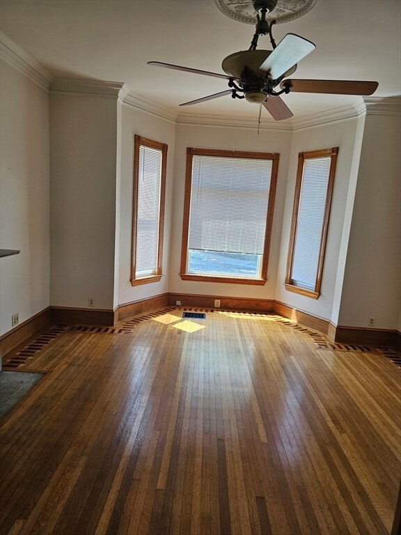 Building Photo - 1 Spring St