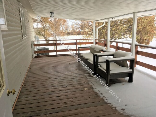 Building Photo - 3 Bedroom 2 Bath Pet Friendly House for Rent