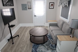 Building Photo - 4119 Lasalle St