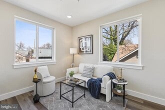 Building Photo - 1016 Rhode Island Ave NE