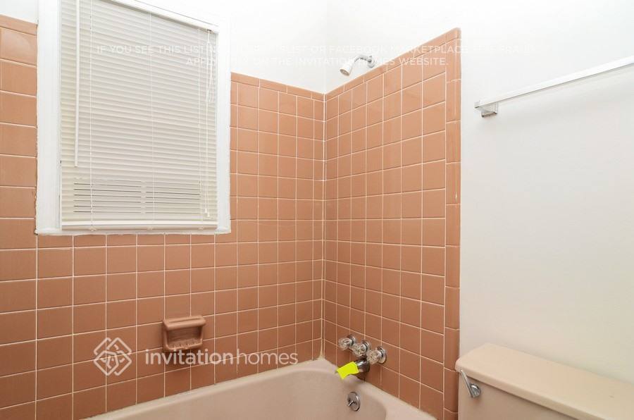 Building Photo - 3370 Doyle Ln SW