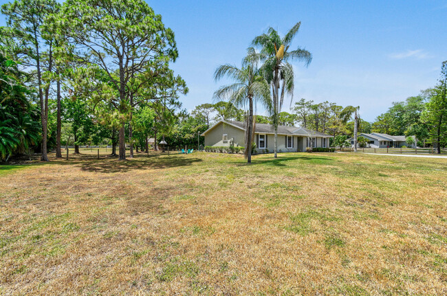 Building Photo - 15739 75th Way N