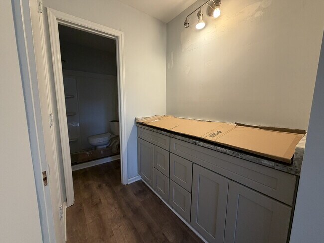 Building Photo - 10319 Osprey Dr