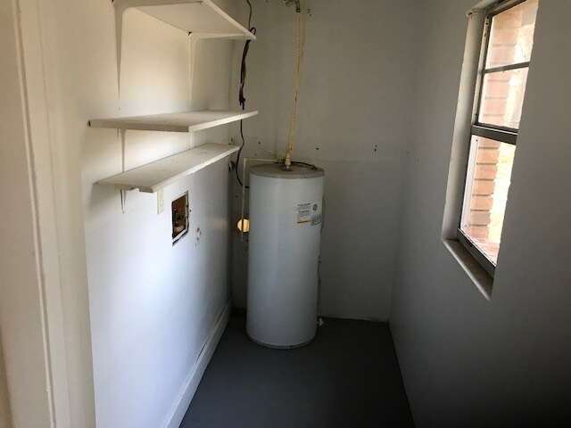 Building Photo - 3629 Ave S NW