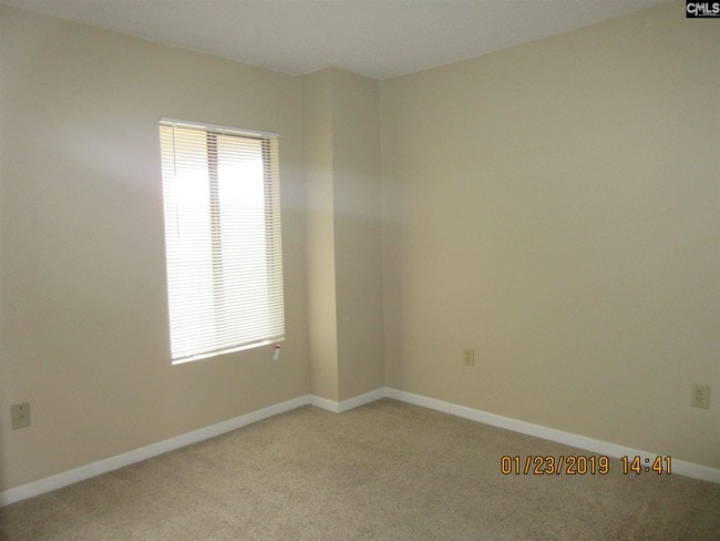 Building Photo - 1600 Park Cir
