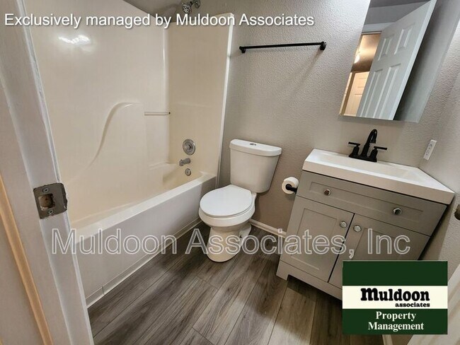 Building Photo - 765 S Sterling Dr